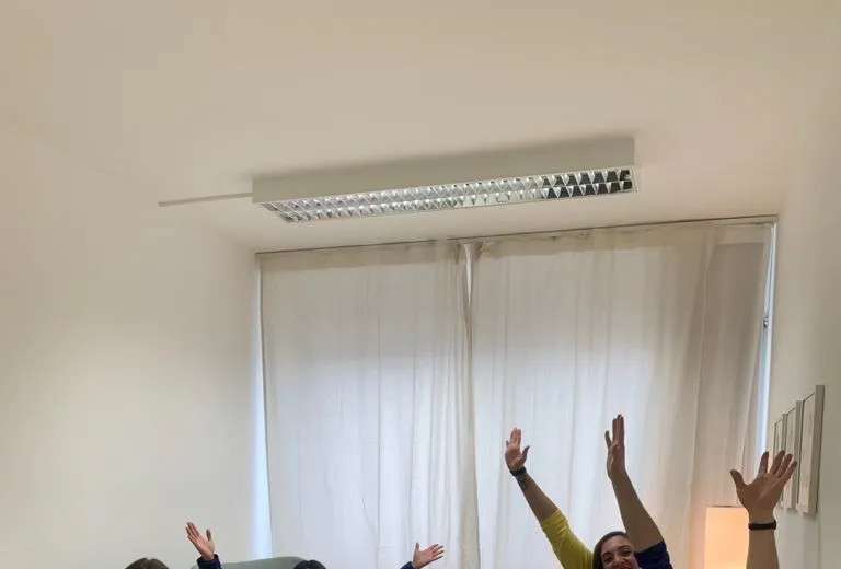 IKEA spendet Möble an FeM