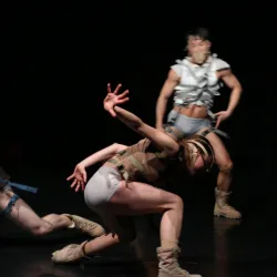 Ramon John &amp; Friends vom Hessischen Staatsballett zeigen Tanzperformance zugunsten von FeM