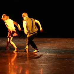 Ramon John &amp; Friends vom Hessischen Staatsballett zeigen Tanzperformance zugunsten von FeM